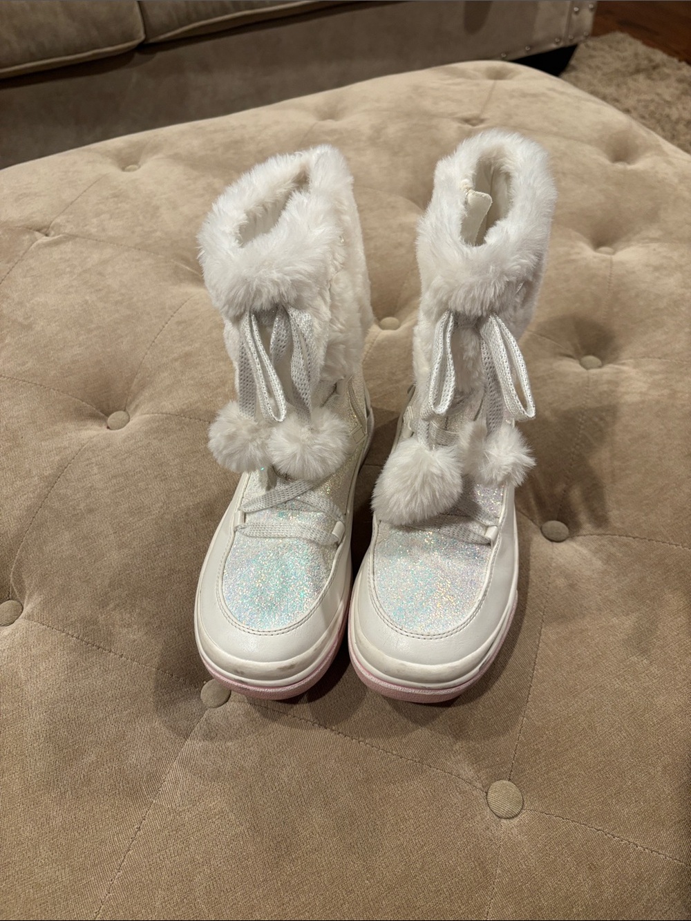 Girls Kids White Faux-Fur Glitter Winter Boots with Pom-Pom Laces